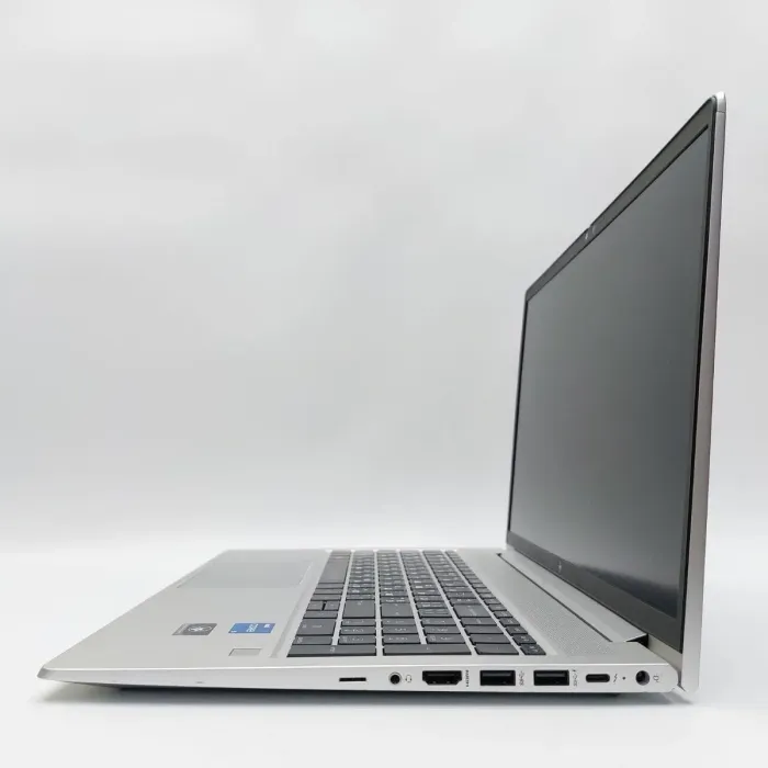Ультрабук HP EliteBook 650 G9 / 15.6" (1920x1080) IPS / Intel Core i5-1235U (10 (12) ядер 3.3 - 4.4 GHz) / 16 GB DDR4 / 512 GB SSD M.2 / Intel Iris Xe Graphics / WebCam б/в - зображення 4