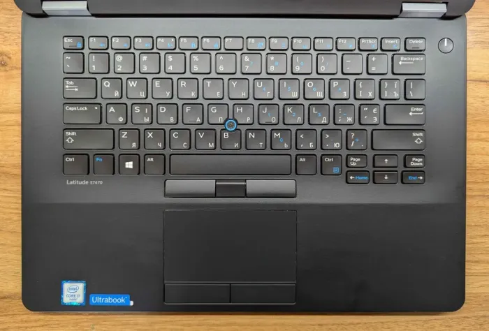 Ультрабук Dell Latitude E7470 / 14" (2560x1440) IPS Touch / Intel Core i7-6600U (2 (4) ядра по 2.6 - 3.4 GHz) / 8 GB DDR4 / 256 GB SSD / Intel HD Graphics 520 / HDMI / WebCam / Windows 10 б/в - зображення 3