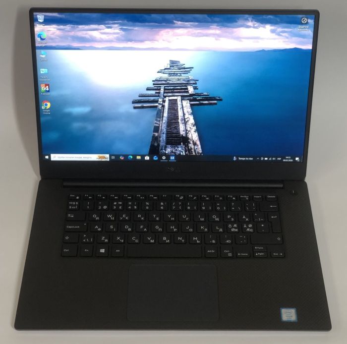Мобільна робоча станція Dell Precision 5510 / 15,6" (1920x1080) IPS / Intel Xeon E3-1505M v5 (4 (8) ядра по 2,8 - 3,7 ГГц) / 16 ГБ DDR4 / 512 ГБ SSD / nVidia Quadro M1000M, 2 ГБ GDDR5, 128-біт / WebCam / Win 10 Pro б/в - зображення 2