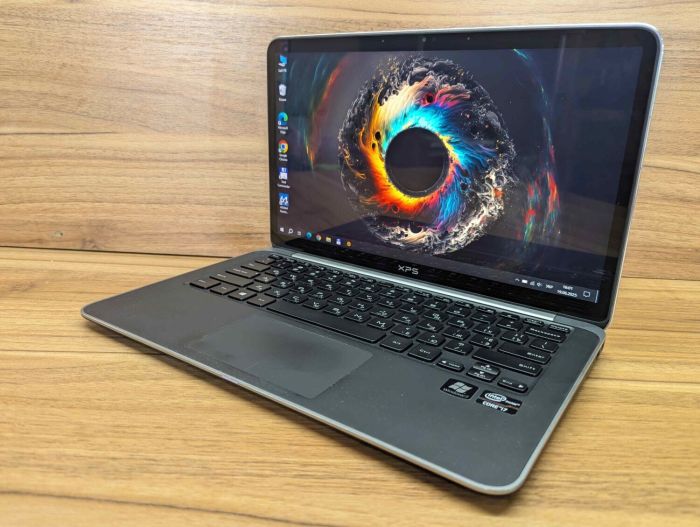 Ноутбук Dell XPS 13-L322X / 13.3" (1920x1080) IPS / Intel Core i7-3537U (2 (4) ядра по 2.0 - 3.1 GHz) / 8 GB DDR3 / 256 GB SSD / Intel HD Graphics 4000 / WebCam / Windows 10 б/в - зображення 5