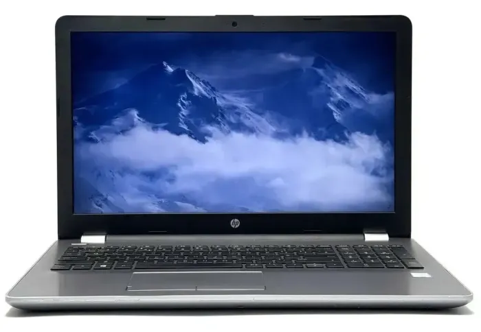 Ноутбук HP 250 G6 / 15.6" (1920x1080) TN / Intel Core i5-7200U (2 (4) ядра по 2.5 - 3.1 GHz) / 8 GB DDR4 / 256 GB SSD / Intel HD Graphics 620 / WebCam / Win 10 Pro б/в - зображення 2