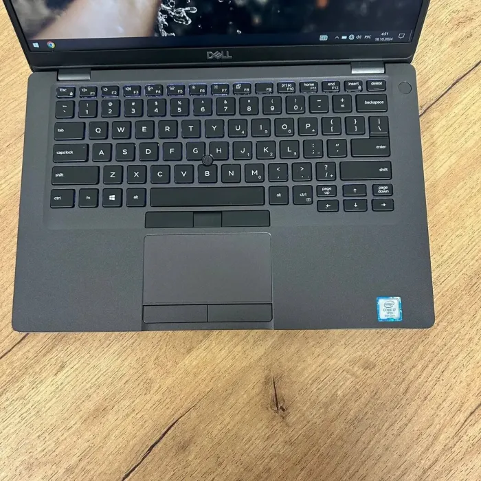 Ультрабук Б-клас Dell Latitude 5401 / 14" (1920x1080) IPS / Intel Core i7-9850H (6 (12) ядра по 2.6 - 4.6 GHz) / 16 GB DDR4 / 128 GB SSD M.2 / Intel UHD Graphics 630 / WebCam б/в - зображення 7