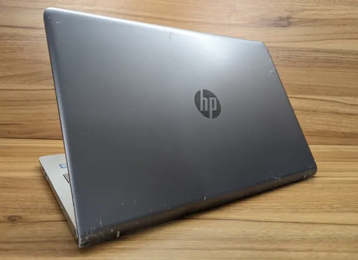 Ноутбук Б-клас HP Pavilion 15-cc123c / 15.6" (1366x768) TN Touch / Intel Core i5-8250U (4 (8) ядра по 1.6 - 3.4 GHz) / 8 GB DDR4 / 240 GB SSD / Intel HD Graphics 620 / WebCam / Windows 10 б/в - зображення 8