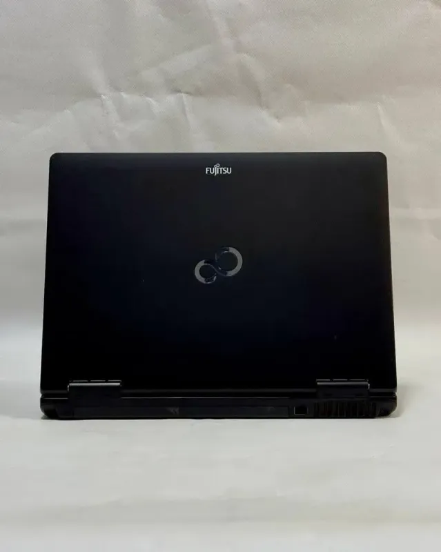 Ноутбук Fujitsu LifeBook S752 / 14" (1366x768) TN / Intel Core i5-3320M (2 (4) ядра по 2.6 - 3.3 GHz) / 8 GB DDR3 / 240 GB SSD / Intel HD Graphics 4400 / Windows 10 Pro б/в - зображення 7