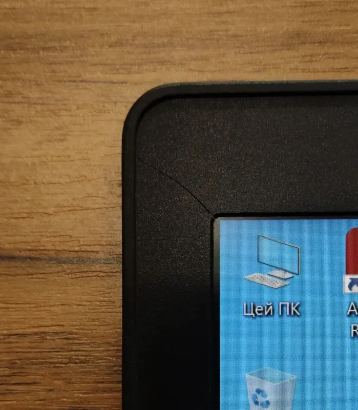 Ноутбук Б-клас Dell Latitude 5580 / 15.6" (1920x1080) IPS / Intel Core i5-7300U (2 (4) ядра по 2.6 - 3.5 GHz) / 8 GB DDR4 / 240 GB SSD / Intel HD Graphics 620 / WebCam / Windows 10 б/в - зображення 3