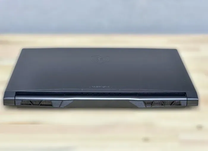 Ігровий ноутбук MSI Katana 15 B13V / 15.6" (1920x1080) IPS / Intel Core i7-13620H (10 (16) ядер по 3.6 - 4.9 GHz) / 16 GB DDR5 / 1000 GB SSD M.2 / nVidia GeForce RTX 4070, 8 GB GDDR6, 128-bit / WebCam б/в - зображення 3