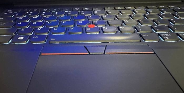 Ігровий ноутбук Lenovo ThinkPad X1 Extreme / 15,6" (1920x1080) IPS / Intel Core i7-8750H (6 (12) ядра по 2,2 - 4,1 ГГц) / 32 ГБ DDR4 / 512 ГБ SSD / nVidia GeForce GTX 1050 Ti Max-Q, 4 ГБ GDDR5, 128-біт / Веб-камера б/в - изображение 9