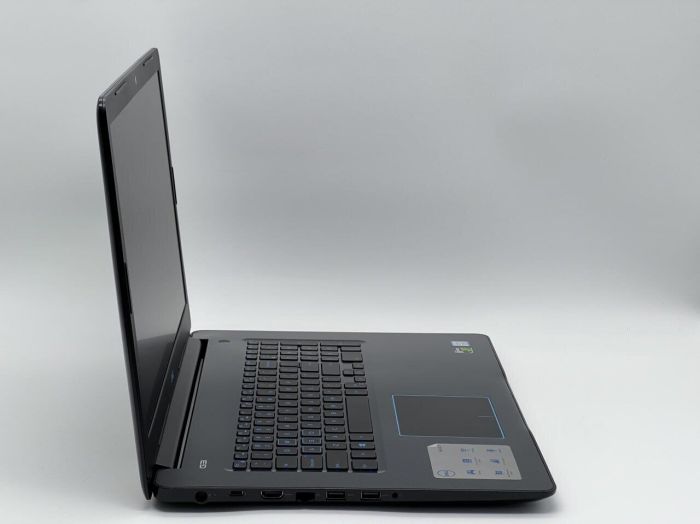 Ігровий ноутбук Dell G3 3779 / 17.3" (1920x1080) IPS / Intel Core i7-8750H (6 (12) ядер по 2.2 - 4.1 GHz) / 16 GB DDR4 / 480 GB SSD / nVidia GeForce GTX 1050 Ti, 4 GB GDDR5, 128-bit / WebCam б/в - зображення 3