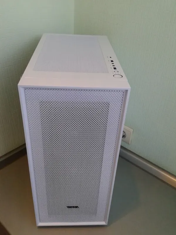 Сервер Mid Vinga Tower / 2x Intel Xeon E5-2699 v4 (18 (36) ядер по 2.2 - 3.6 GHz) / 128 GB DDR4 / 1 TB HDD / 1000W б/в - зображення 6