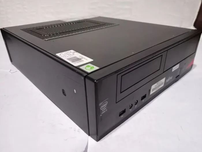 Комплект ПК: Fujitsu Esprimo E420 E85+ SFF / Intel Core i3-4160 (2 (4) ядра по 3.6 GHz) / 8 GB DDR3 / 500 GB HDD / Intel HD Graphics 4400 + Монітор Acer P195HQ / 19" (1366x768) TN / 1x DVI, 1x VGA б/в - зображення 4