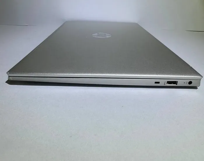 Ультрабук Б-клас HP Pavilion 15-eg3071cl / 15.6" (1920x1080) TN / Intel Core i7-1355U (10 (12) ядер по 3.7 - 5.0 GHz) / 16 GB DDR4 / 512 GB SSD / Intel Iris Xe Graphics / WebCam б/в - зображення 5