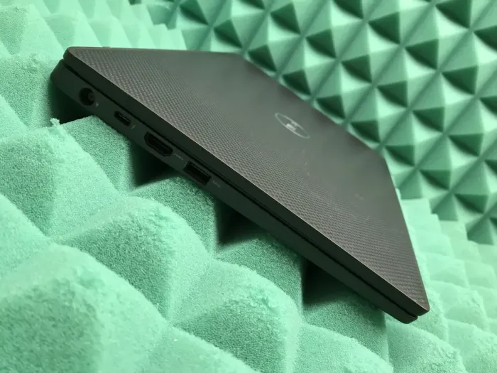 Ультрабук Б-клас Dell Latitude 7400 / 14" IPS / Core i5-8365U (4(8) ядра по 1.6-4.1GHz) / 8GB DDR4 / 256GB SSD M.2 / UHD Graphics 620 / WebCam / USB 3.1 / HDMI / Win 10 б/в - зображення 7