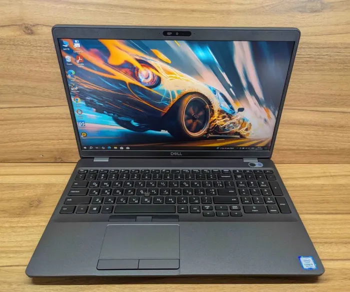 Ультрабук Dell Latitude 5500 / 15.6" (1920x1080) IPS / Intel Core i5-8365U (4 (8) ядра по 1.6 - 4.1 GHz) / 16 GB DDR4 / 512 GB SSD / Intel UHD Graphics 620 / WebCam / TouchID / Windows 10 б/в - зображення 2