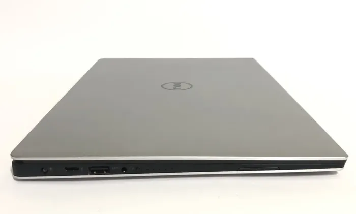 Ультрабук Б-клас Dell XPS 13 9360 / 13.3" (1920x1080) IPS / Intel Core i7-7500U (2 (4) ядра по 2.7 - 3.5 GHz) / 8 GB DDR4 / 256 GB SSD / Intel HD Graphics 620 / WebCam / Win 10 Pro б/в - зображення 4