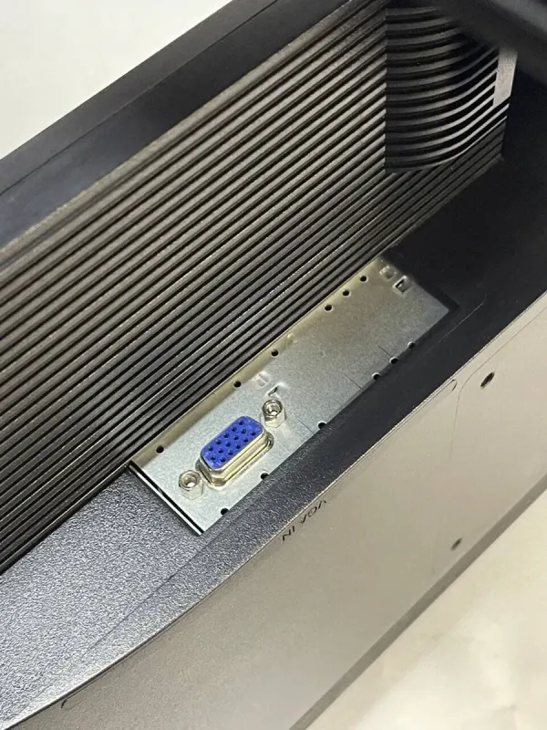 Монітор Acer V226HQL / 22" (1920x1080) TN / VGA / VESA 100x100 б/в - зображення 6