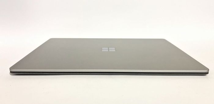 Ультрабук Microsoft Surface Laptop 2 1769 / 13.5" (2256x1504) IPS Touch / Intel Core i7-8650U (4 (8) ядра по 1.9 - 4.2 GHz) / 16 GB DDR4 / 512 GB SSD NVMe / Intel UHD Graphics 620 / WebCam / Win 11 Pro б/в - зображення 6
