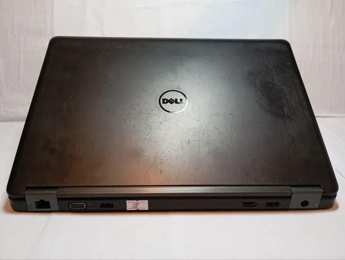 Ноутбук Б-клас Dell Latitude E5440 / 14" (1366x768) TN / Intel Core i5-5300U (2 (4) ядра по 2.3 - 2.9 GHz) / 8 GB DDR3 / 500 GB HDD / Intel HD Graphics 4400 / WebCam б/в - зображення 4