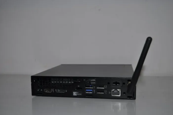 Неттоп Dell OptiPlex 3060 Micro USFF / Intel Core i3-8100T (4 ядра по 3.1 GHz) / 16 GB DDR4 / 256 GB SSD / Intel UHD Graphics 630 / Wi-Fi / Windows 11 Pro б/в - зображення 5