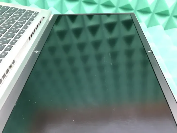 Ультрабук Б-клас HP EliteBook 840 G7 / 14" IPS / Intel Core i5-10310U (4(8) ядра по 1.7-4.4 GHz) / 16GB DDR4 / 512GB SSD M.2 / UHD Graphics / WebCam / USB 3.1 / HDMI б/в - зображення 13