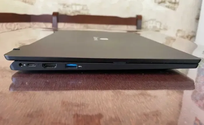 Ультрабук Gateway GWTC71427-BK / 14" (1920x1080) IPS Touch / Intel Core i7-1255U (10 (12) ядер по 1.7 - 4.7 GHz) / 8 GB DDR4 / 512 GB SSD / Intel Iris Xe Graphics eligible / WebCam - зображення 6