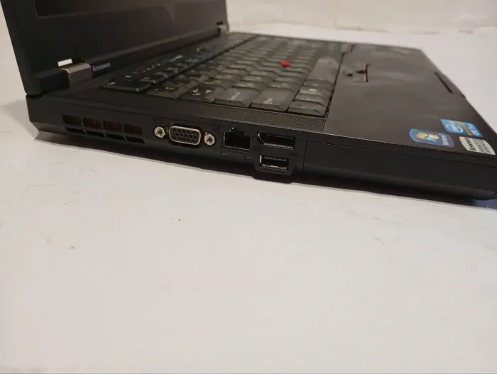 Ноутбук Б-клас Lenovo ThinkPad T420 / 14" (1366x768) TN / Intel Core i5-2520M (2 (4) ядра по 2.5 - 3.2 GHz) / 8 GB DDR3 / 120 GB SSD / Intel HD Graphics 3000 / WebCam / DVD-RW б/в - зображення 5