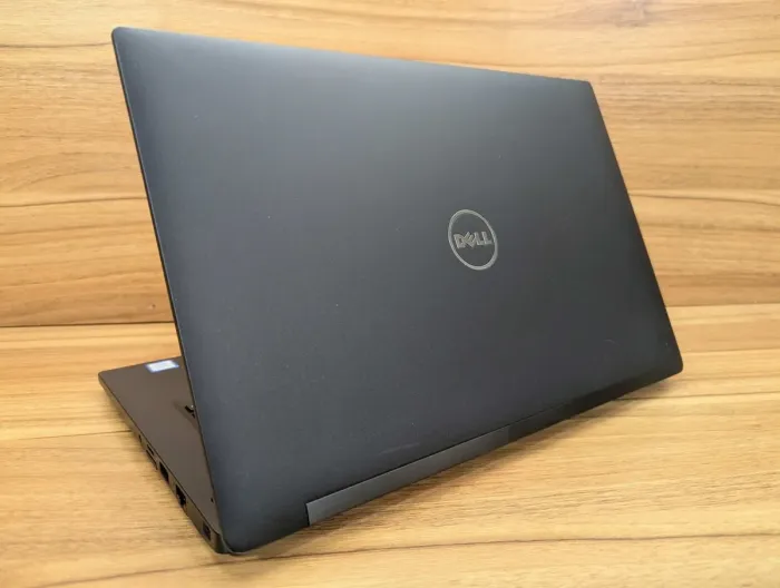 Ультрабук Dell Latitude 7480 / 14" (1920x1080) IPS / Intel Core i5-6300U (2 (4) ядра по 2.4 - 3.0 GHz) / 8 GB DDR4 / 256 GB SSD / Intel HD Graphics 520 / WebCam / Windows 10 б/в - зображення 7
