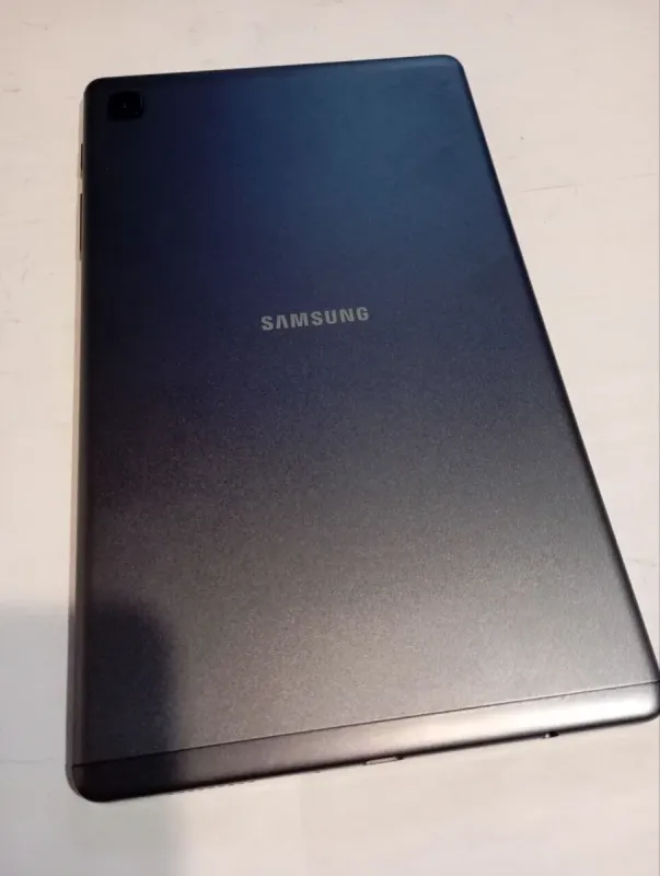 Планшет Samsung Galaxy Tab A7 Lite / 8.7" (800x1340) IPS Touch / MediaTek Helio P22T MT8768T (8 ядер по 2.3 ГГц) / 4 ГБ DDR3 / 64 ГБ eMMC / PowerVR GE8320 / WebCam / Android 14 б/в - зображення 4