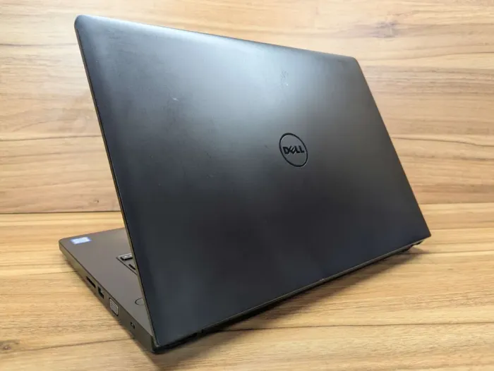 Ноутбук Dell Latitude 3470 / 14" (1366x768) TN / Intel Core i5-6200U (2 (4) ядра по 2.3 - 2.8 GHz) / 8 GB DDR3 / 240 GB SSD / Intel HD Graphics 520 / VGA / WebCam / Windows 10 б/в - зображення 6