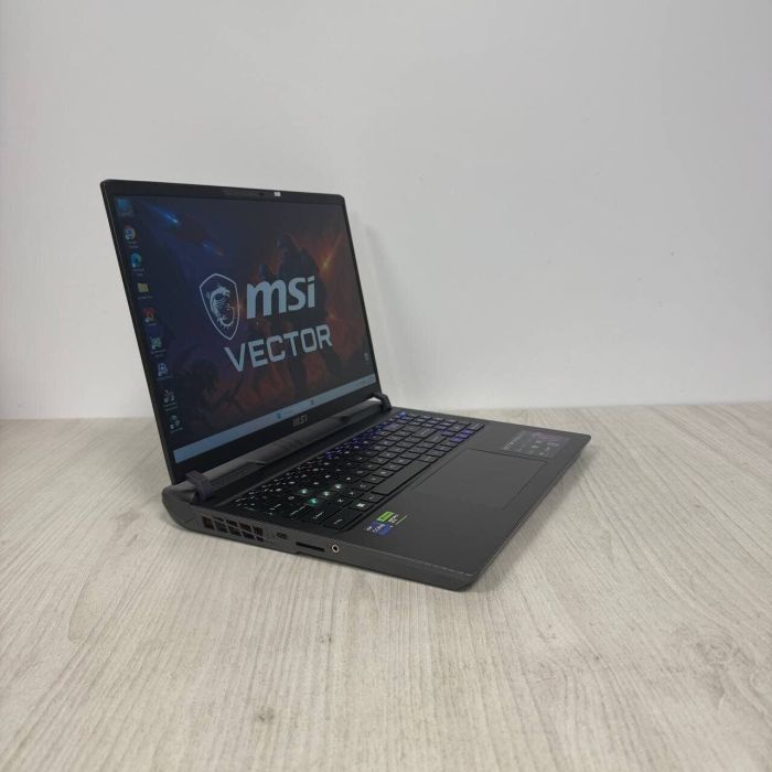 Ігровий ноутбук MSI Vector GP68HX 12VH / 16" (1920x1200) IPS / Intel Core i9-12900HX (16 (24) ядер по 3,6 - 5,0 ГГц) / 16 ГБ DDR5 / 1000 ГБ SSD NVMe / nVidia GeForce RTX 4080, 12 ГБ GDDR6, 192-біт / WebCam б/в - изображение 8
