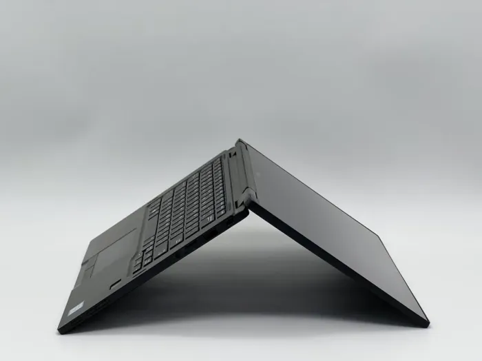 Ультрабук-трансформер Dell Latitude 7390 2-in-1 / 13.3" (1920x1080) IPS Touch / Intel Core i5-8350U (4 (8) ядра по 1.7 - 3.6 GHz) / 16 GB DDR4 / 240 GB SSD / Intel UHD Graphics 620 / WebCam б/в - зображення 5