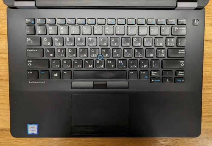 Ультрабук Dell Latitude E7470 / 14" (1600x900) TN / Intel Core i5-6300U (2 (4) ядра по 2.4 - 3.0 GHz) / 8 GB DDR4 / 256 GB SSD / Intel HD Graphics 520 / WebCam / Windows 10 б/в - зображення 3