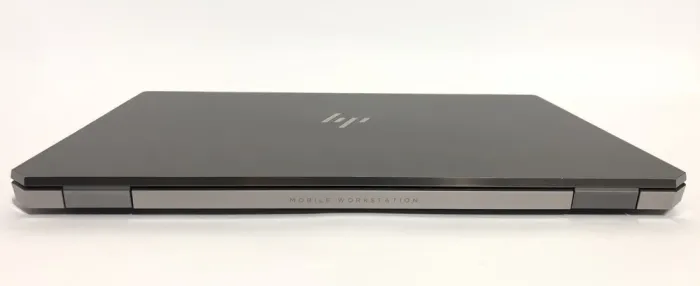 Мобільна робоча станція Б-клас HP ZBook Studio G5 / 15.6" (1920x1080) IPS / Intel Xeon E-2176M (6 (12) ядер по 2.7 - 4.4 GHz) / 32 GB DDR4 / 512 GB SSD NVMe / nVidia Quadro P1000, 4 GB DDR5, 128-bit / WebCam / Win 10 Pro б/в - зображення 3