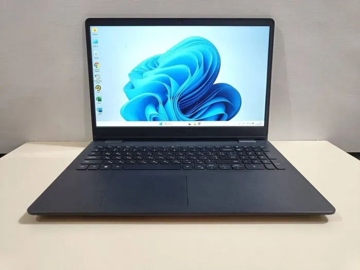 Ноутбук Dell Inspiron 3501 / 15.6" (1920x1080) IPS / Intel Core i5-1035G1 (4 (8) ядра 1.0 - 3.6 GHz) / 12 GB DDR4 / 256 GB SSD / Intel UHD Graphics / WebCam / Windows 11 Pro б/в - зображення 2