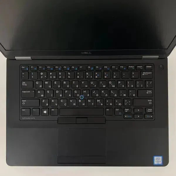 Ультрабук Б-клас Dell Latitude E5470 / 14" (1366x768) TN / Intel Core i5-6440HQ (4 ядра по 2.6 - 3.5 GHz) / 8 GB DDR4 / 256 GB SSD / Intel HD Graphics 530 / HDMI / VGA б/в - зображення 4