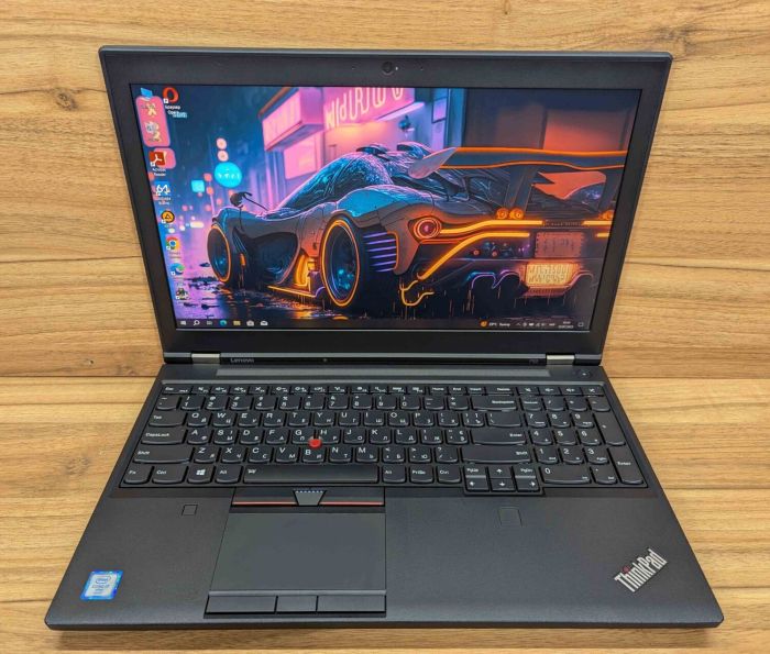 Мобільна робоча станція Lenovo ThinkPad P50 / 15.6" (1920x1080) IPS / Intel Core i7-6820HQ (4 (8) ядра по 2.7 - 3.6 GHz) / 32 GB DDR4 / 480 GB SSD / nVidia Quadro M2000M, 4 GB GDDR5, 128-bit / WebCam / TouchID / Windows 10 б/в - зображення 2