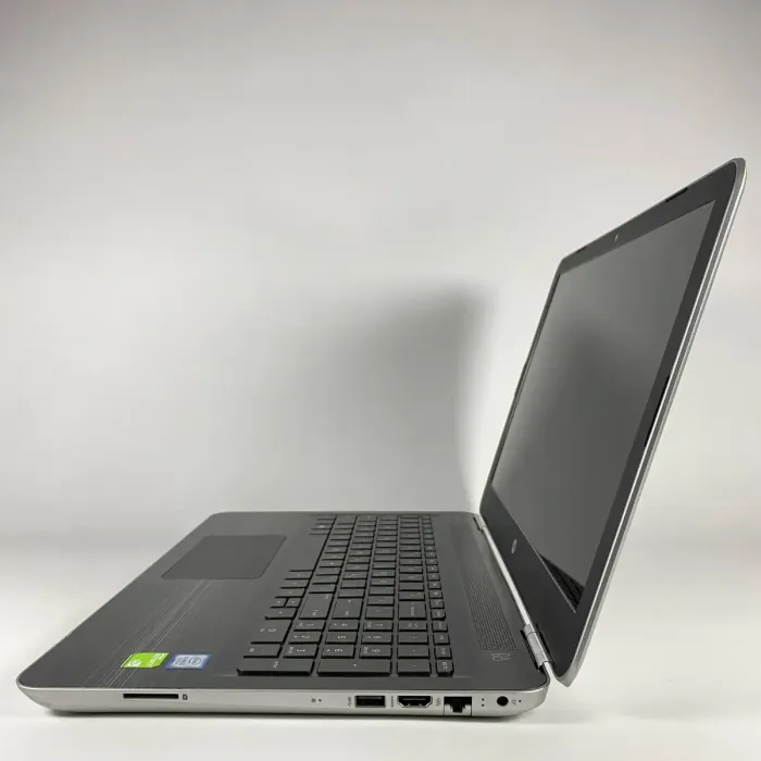 Ноутбук HP Pavilion 15t-au100 / 15.6" (1920x1080) IPS / Intel Core i5-7200U (2 (4) ядра по 2.5 - 3.1 GHz) / 16 GB DDR4 / 512 GB SSD / nVidia GeForce 940MX, 2 GB GDDR5, 64-bit / WebCam / HDMI б/в - зображення 5