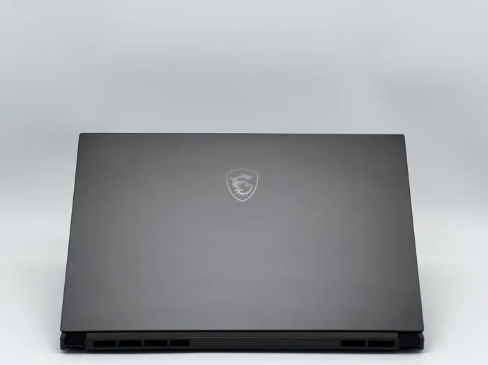 Ігровий ноутбук Б-класу MSI GS66 Stealth 11UH-618US / 15,6" (1920x1080) IPS / Intel Core i9-11900H (8 (16) ядер по 2,5 - 4,9 ГГц) / 32 ГБ DDR4 / 960 ГБ SSD / nVidia GeForce RTX 3080, 16 ГБ GDDR6, 256-біт / Веб-камера б/в - зображення 5
