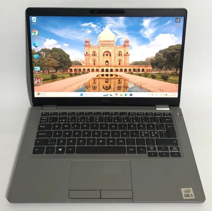 Ультрабук Dell Latitude 5310 / 13.3" (1920x1080) IPS Touch / Intel Core i5-10210U (4 (8) ядра по 1.6 - 4.2 GHz) / 16 GB DDR4 / 256 GB SSD / Intel UHD Graphics / WebCam / Win 11 Pro б/в - зображення 2