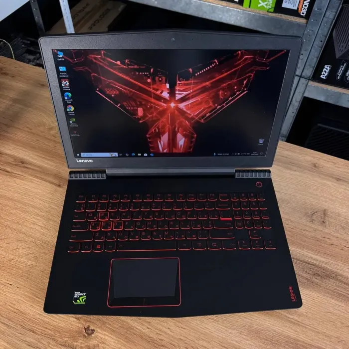 Ігровий ноутбук Lenovo Legion Y520-15IKBN / 15.6" (1920x1080) IPS / Intel Core i5-7300HQ (4 ядра по 2.5 - 3.5 GHz) / 16 GB DDR4 / 1000 GB SSD M.2 / nVidia GeForce GTX 1050 Ti, 4 GB GDDR5, 128-bit / WebCam б/в - зображення 4
