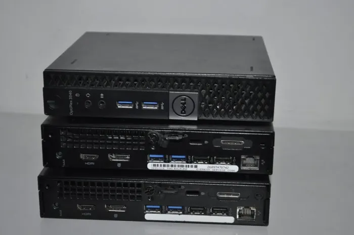 Неттоп Dell OptiPlex 3040 Micro USFF / Intel Core i5-6500T (4 ядра по 2.5 - 3.1 GHz) / 8 GB DDR3 / 250 GB HDD / Intel HD Graphics 530 / Блок питания б/в - зображення 6