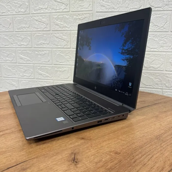 Мобільна робоча станція HP ZBook 15 G6 / 15.6" (1920x1080) IPS / Intel Core i5-9300H (4 (8) ядра по 2.4 - 4.1 GHz) / 16 GB DDR4 / 512 GB SSD / nVidia Quadro T1000, 4 GB GDDR5, 128-bit / WebCam б/в - зображення 5