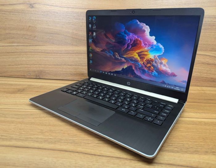 Ноутбук Б-клас HP 14-dk0002dx / 14" (1366x768) TN / AMD A9-9425 (2 ядра по 3.1 - 3.7 GHz) / 8 GB DDR4 / 240 GB SSD / AMD Radeon R5 Graphics / WebCam / Windows 10 б/в - зображення 5