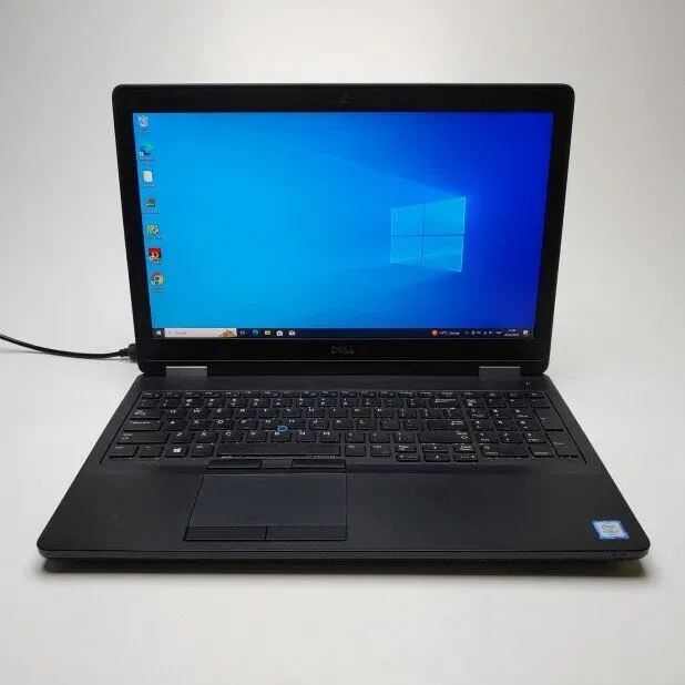 Ігровий ноутбук Dell Precision 3510 / 15.6" (1920x1080) IPS / Intel Core i7-6820HQ (4 (8) ядра по 2.7 - 3.6 GHz) / 8 GB DDR4 / 250 GB SSD / AMD Radeon R9 M360, 2 GB GDDR5, 128-bit / WebCam / Win 10 Pro  б/в - зображення 2