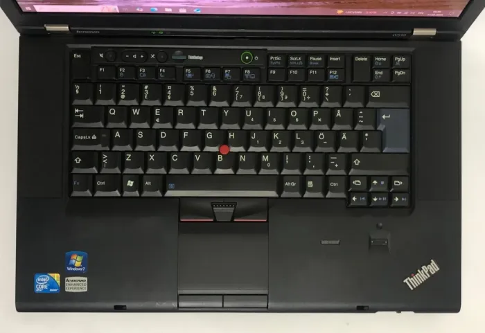 Мобільна робоча станція Б-клас Lenovo Thinkpad W510 / 15.6" (1920x1080) TN / Intel Core i7-820QM (4 (8) ядра по 1.73 - 3.06 GHz) / 8 GB DDR3 / 160 GB SSD / nVidia Quadro FX 880M, 1 GB GDDR3, 128-bit / WebCam / DVD-ROM б/в - зображення 8