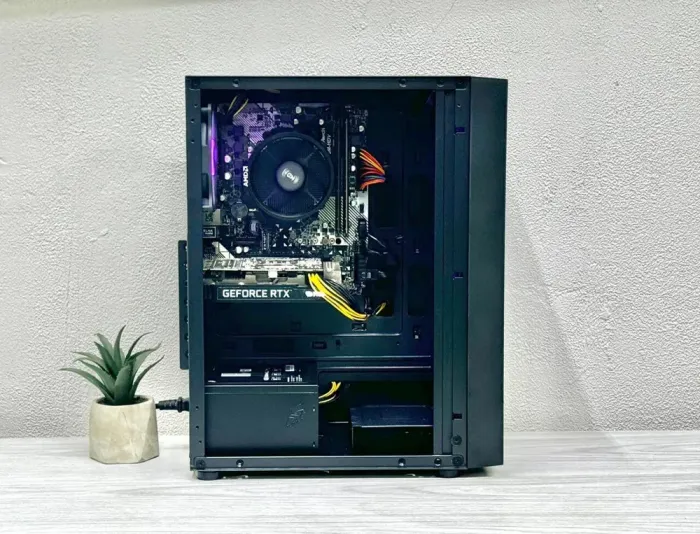 Ігровий ПК Aura Tower / AMD Ryzen 5 3600 (6 (12) ядер по 3.6 - 4.2 GHz) / 16 GB DDR4 / 480 GB SSD / nVidia GeForce RTX 3050, 8 GB GDDR6, 128-bit / 600W - зображення 4