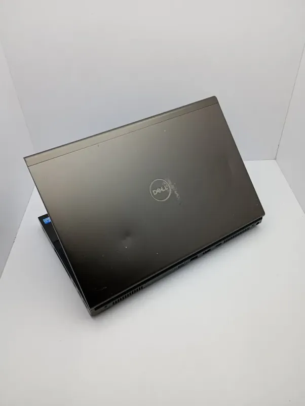 Мобільна робоча станція Dell Precision M4700 / 15.6" (1920x1080) TN / Intel Core i7-3820QM (4 (8) ядра по 2.7 - 3.7 GHz). / 16 GB DDR3 / 500 GB HDD / nVidia Quadro K2000M, 2 GB GDDR3, 128-bit / Webcam б/в - зображення 6