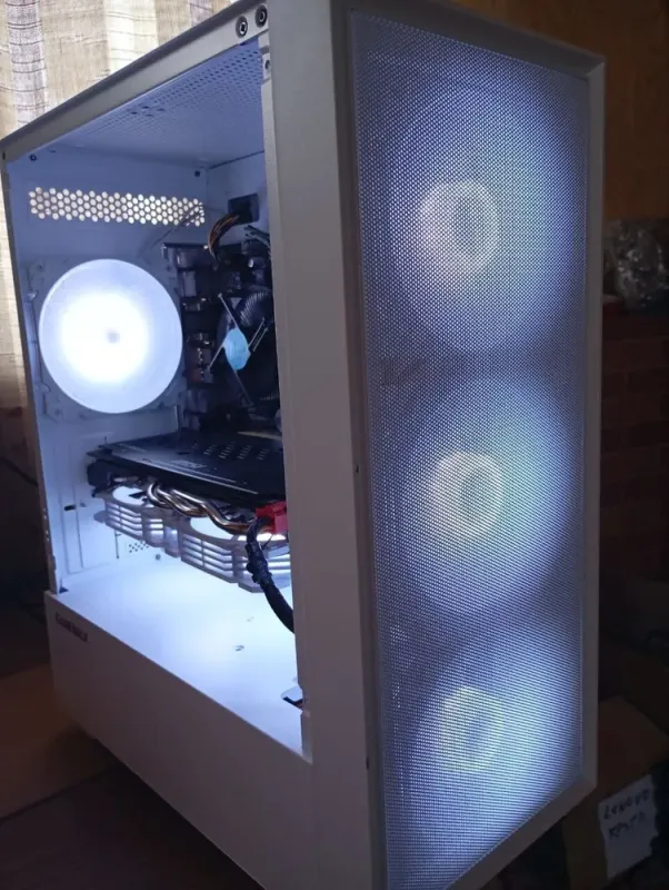 Ігровий ПК Asus Q87M-E Tower / Intel Xeon E3-1241 v3 (4 (8) ядра по 3.5 - 3.9 GHz) / 16 GB DDR3 / 256 GB SSD + 1000 GB HDD / AMD Radeon RX 580 Gaming X, 8 GB GDDR5, 256-bit / 600W б/в - зображення 11