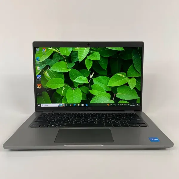 Ультрабук Dell Latitude 5430 / 14" (1920x1080) IPS / Intel Core i5-1245U (10 (12) ядер по 1.2 - 4.4 GHz) / 16 GB DDR4 / 512 GB SSD / Intel Iris Xe Graphics / WebCam / HDMI б/в - зображення 2