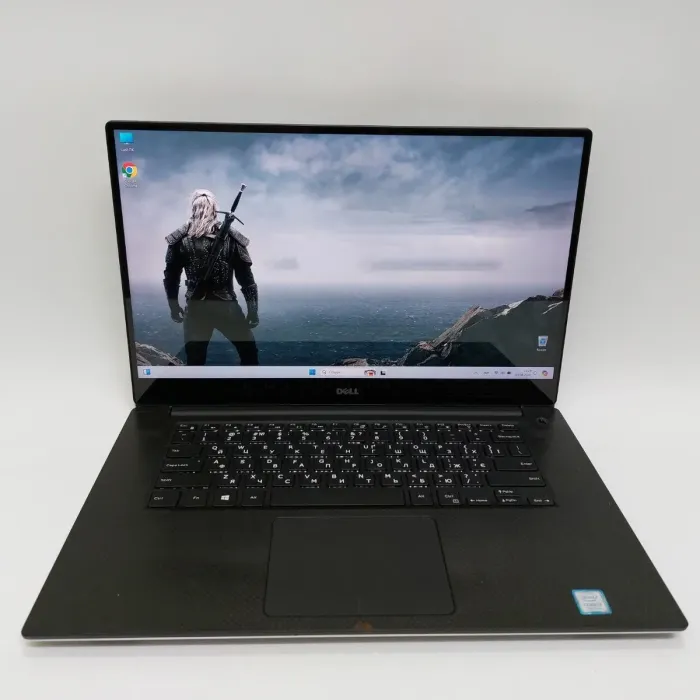 Мобільна робоча станція Б-клас Dell Precision 5520 / 15.6" (3840x2160) IPS Touch / Intel Core i7-7820HQ (4 (8) ядра по 2.9 - 3.9 GHz) / 16 GB DDR4 / 512 GB SSD / nVidia Quadro M1200, 4 GB GDDR5, 128-bit / WebCam / HDMI б/в - зображення 2
