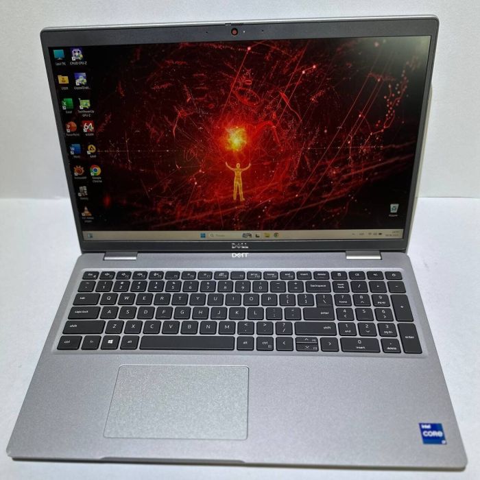 Мобільна робоча станція Б-клас Dell Precision 3560 / 15.6" (1920x1080) TN / Intel Core i7-1165G7 (4 (8) ядра по 2.8 - 4.7 GHz) / 16 GB DDR4 / 256 GB SSD / nVidia Quadro T500, 2 GB GDDR6, 64-bit / WebCam / Win 11 Pro б/в - зображення 2